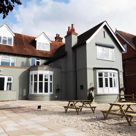 Rye Court Hotel High Wycombe Buitenkant foto