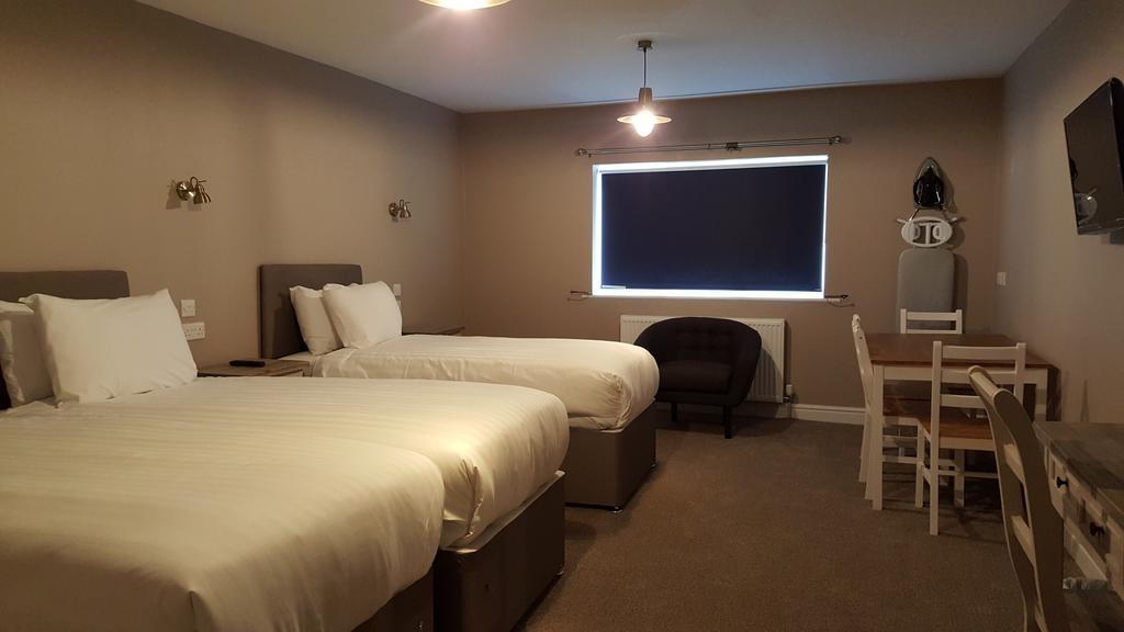 Rye Court Hotel High Wycombe Buitenkant foto